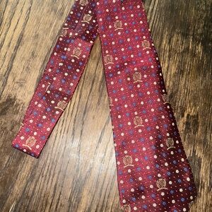 Tommy Hilfiger Burgundy Tie with Gold and Blue Accents